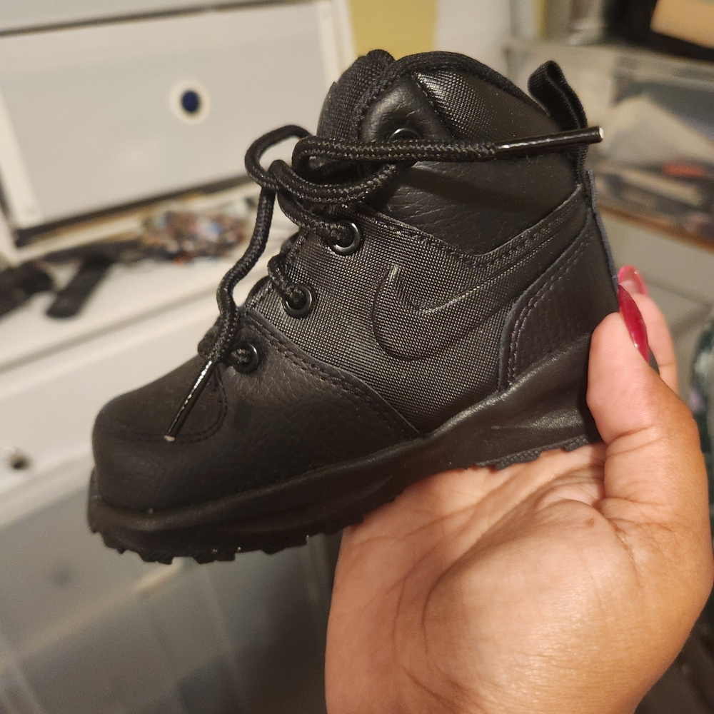 Nike Kids Black Boots